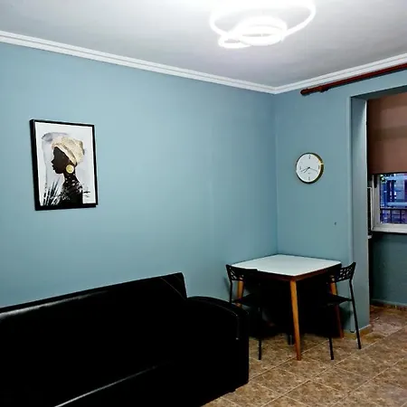 2V1 - 21 Dhjetori Am Apartment Tirana Exterior photo