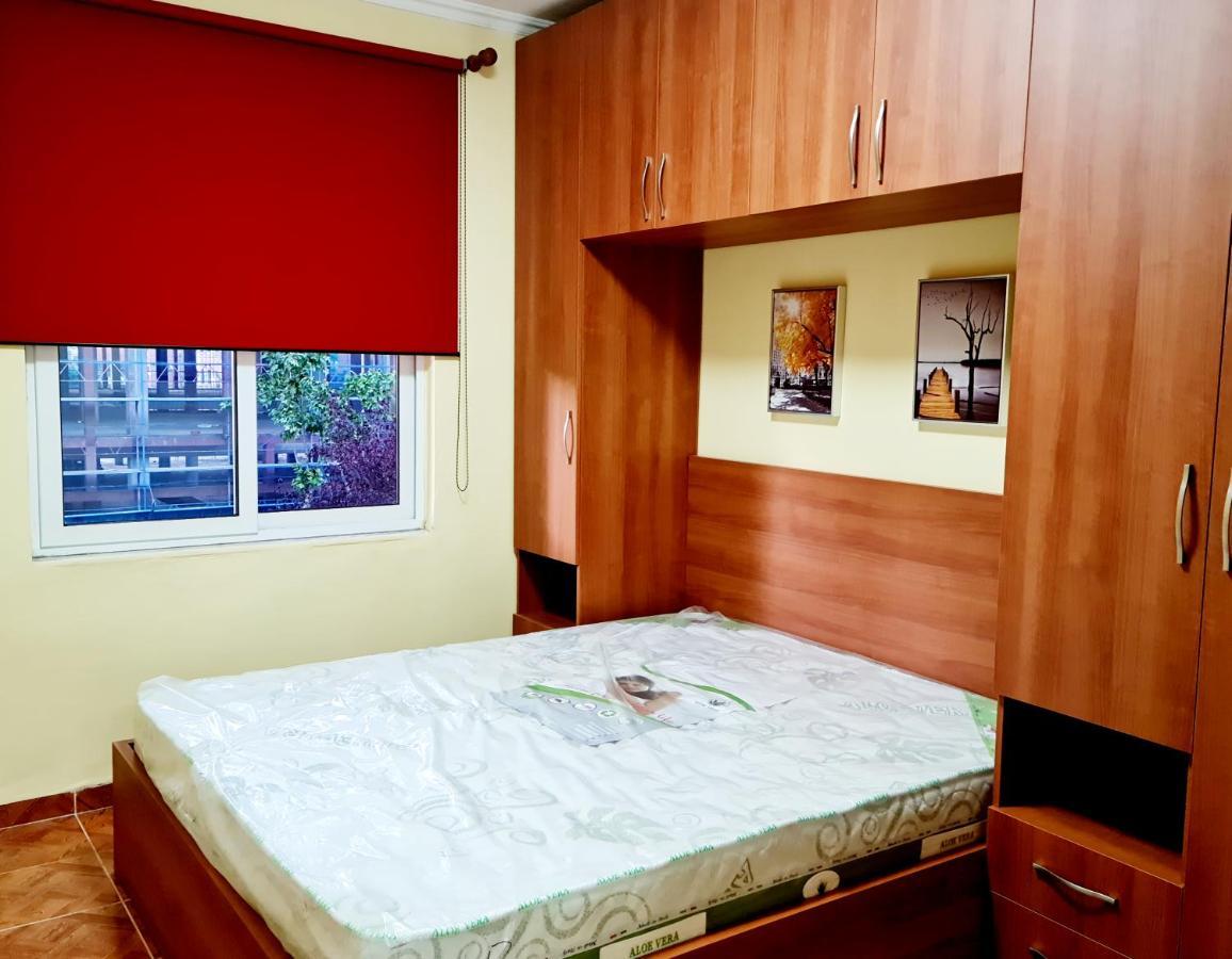 2v1 - 21 Dhjetori Am Apartment Tirana